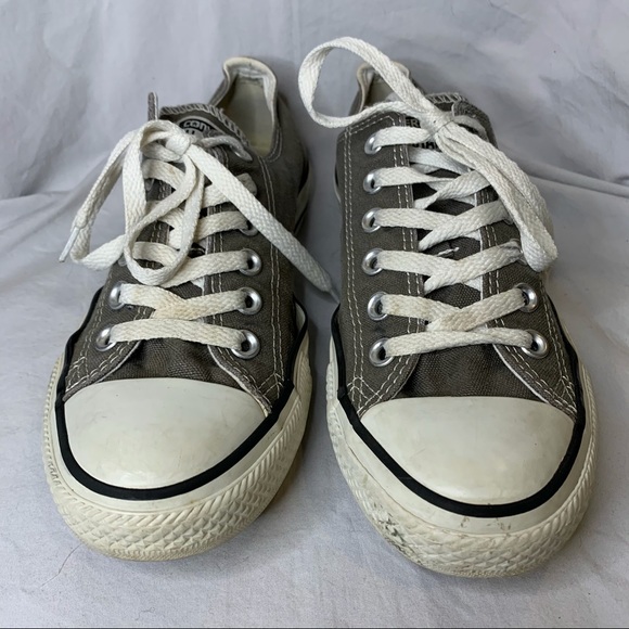 Converse sneakers, unisex, EUC, size 8w/6m - Picture 2 of 8